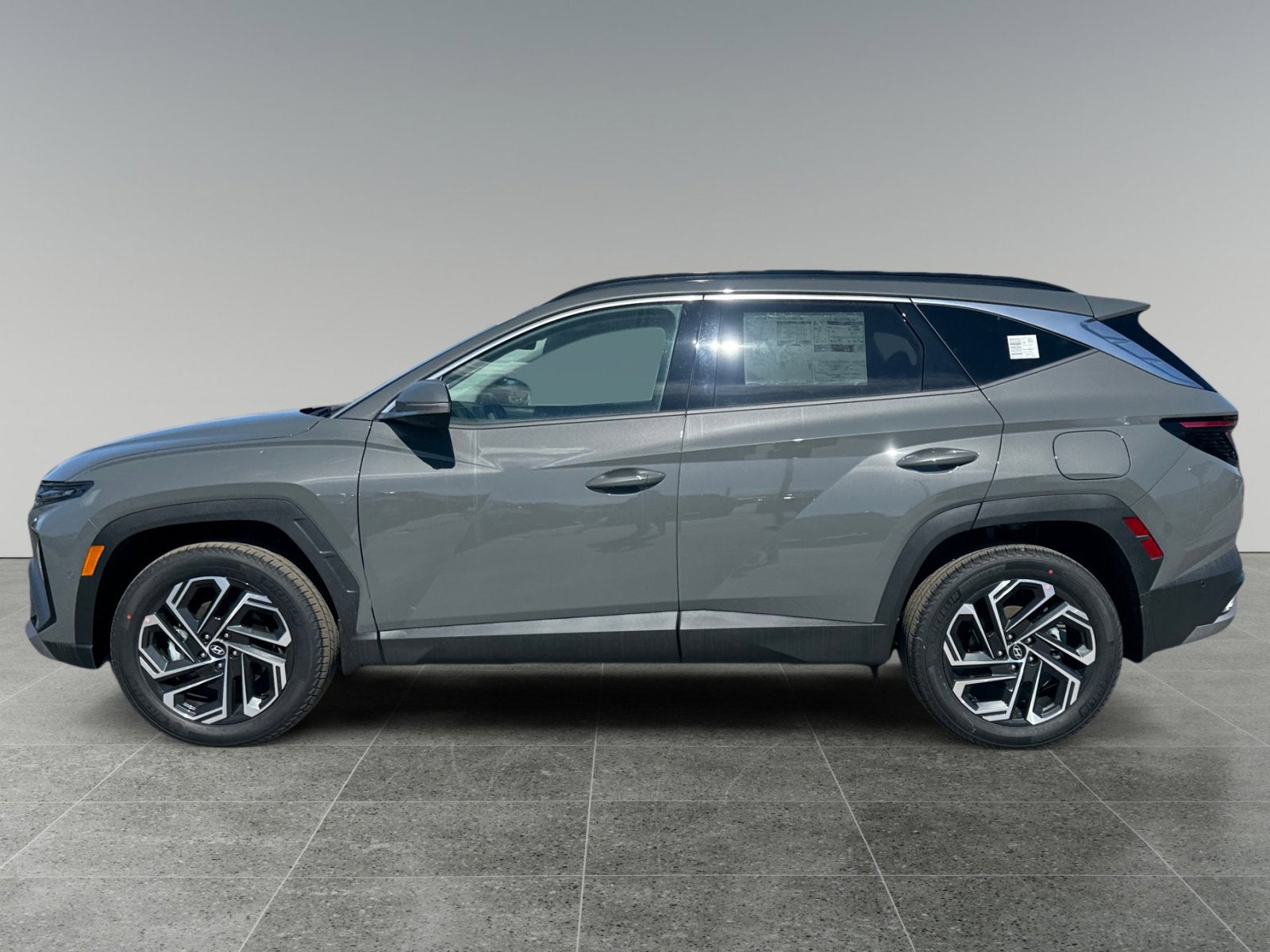 2026 Hyundai TUCSON — side profile view